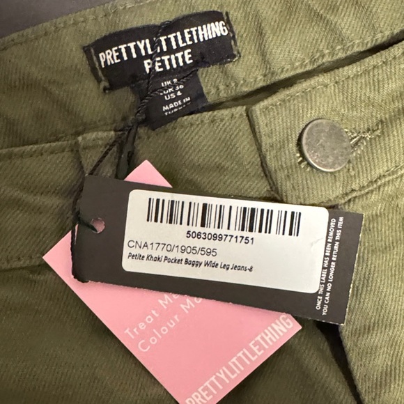 PrettyLittleThing Khaki/Olive Green Baggy Cargo Jeans Pants - Picture 4 of 6